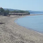 Дом отдыха Poly's Sea Side House
