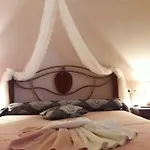 Дом отдыха Poly's Sea Side House *