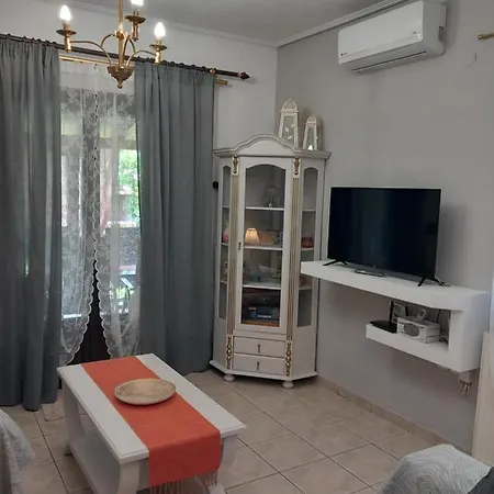 Feriehus Poly's Sea Side House Koropi