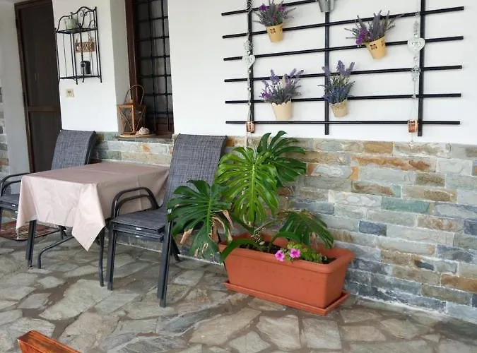 Holiday home Poly's Sea Side House Koropi