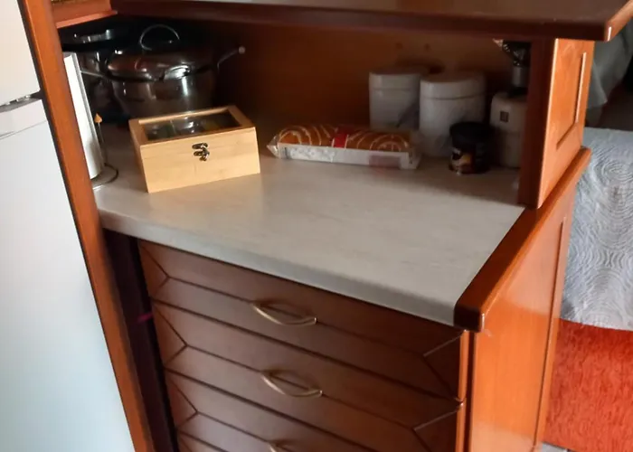 Case de vacanță Poly's Sea Side House *